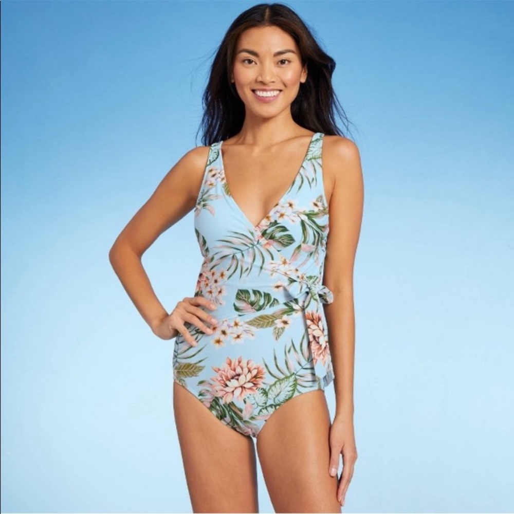 Kona Sol one piece tropical print swimsuit